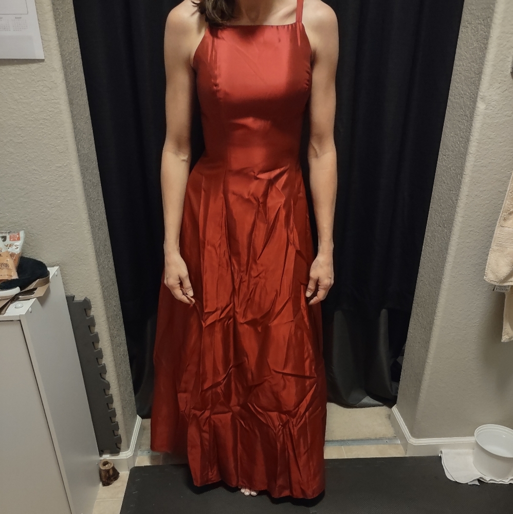 Formal/Prom Dress - Picture 2 of 2
